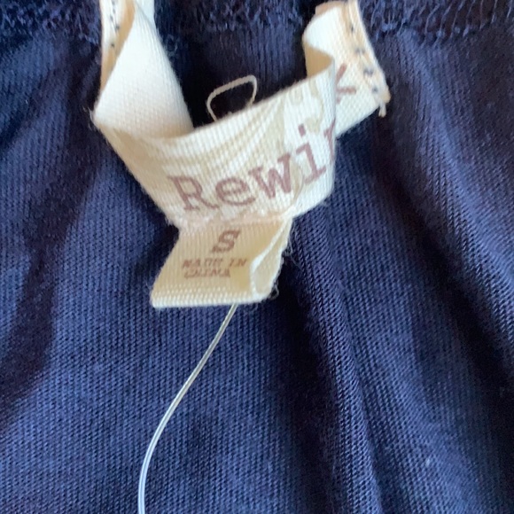 NWT Rewimd tank top. Size small - Picture 4 of 10